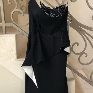 BRAND NEW Never worn formal gown